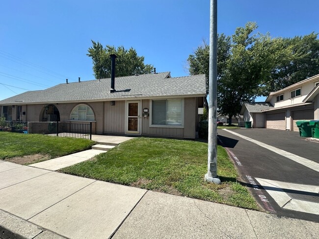 Building Photo - 2173 Rock Blvd Rental