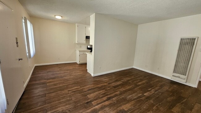 Photo - 866 W 126th St Unit 3