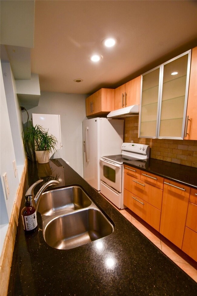 Photo - 1601 S Shepherd Dr Unit 141