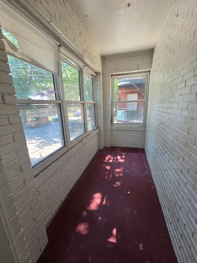 Photo - 1308 W Rosemont Ave Unit 1308-1
