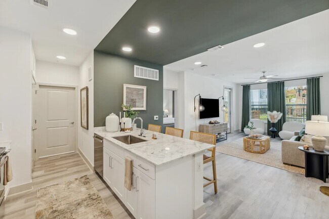 Building Photo - 2020 Grandway Dr Unit 8106