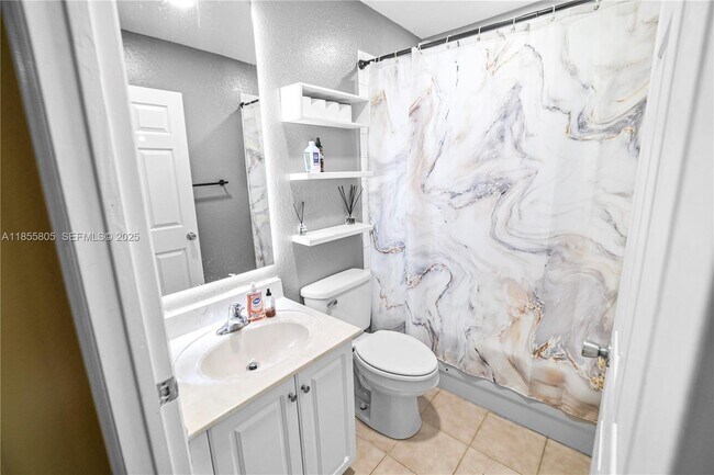 Photo - 6037 SW 19th St