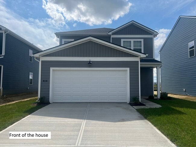 Building Photo - 3820 Sterling Dr