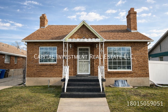 Photo - 1452 Hollywood Ave