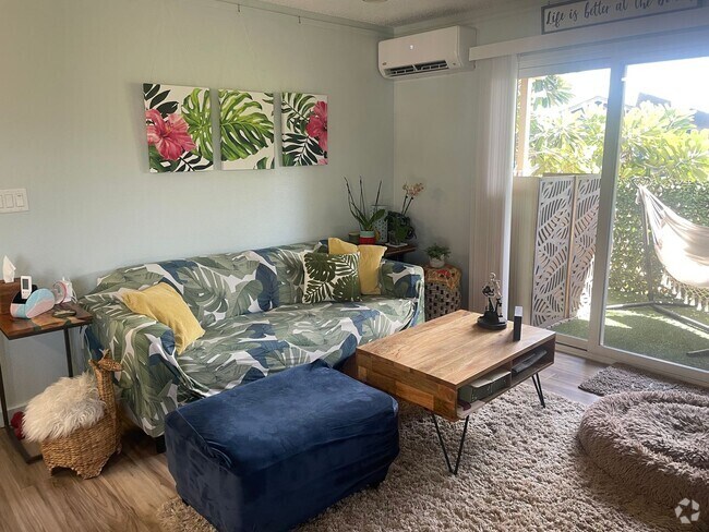 Building Photo - Fully furnished and upgraded Kihei village... Rental