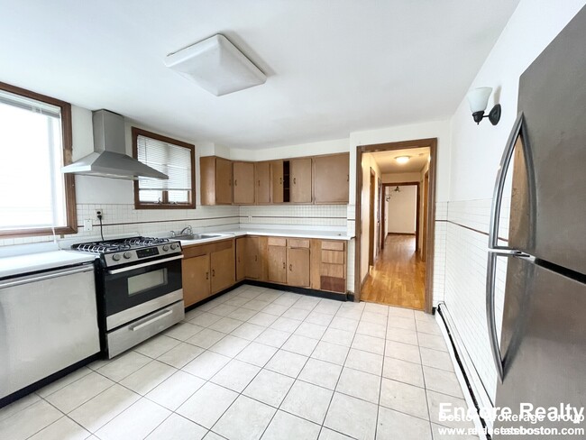 Photo - 5 Oswald St Unit #1