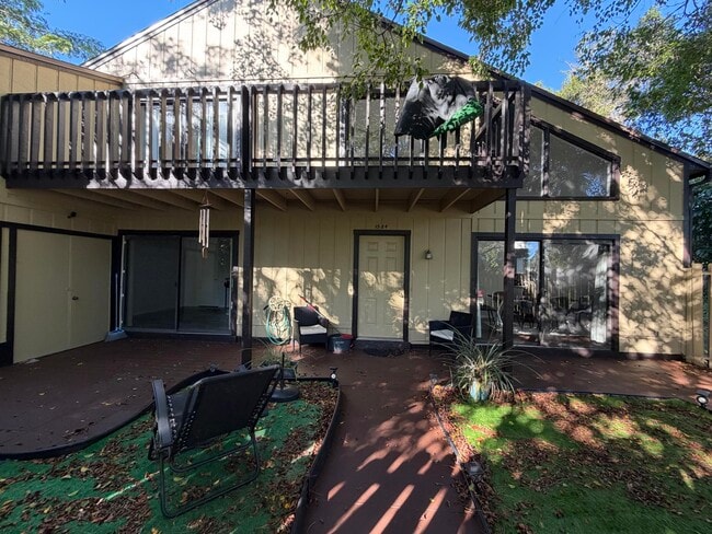 Photo - 1584 39th Ave