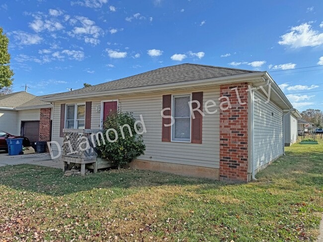 Photo - 1503 W Rainey St Unit A