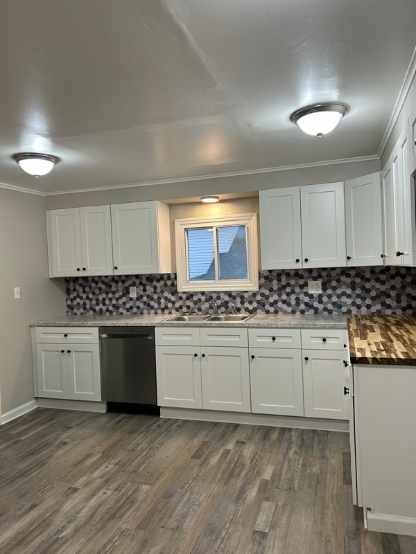 Photo - 133 W Van Buren St