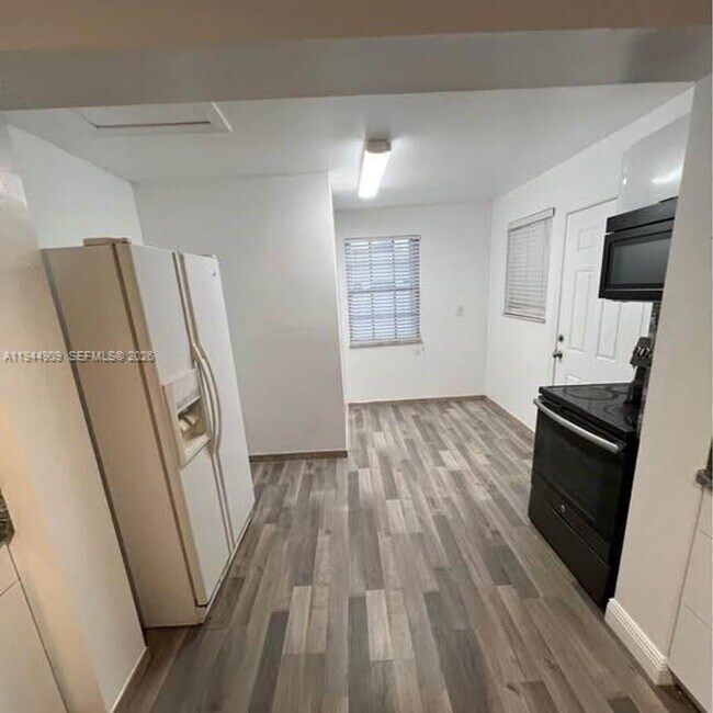 Photo - 25420 SW 124th Pl