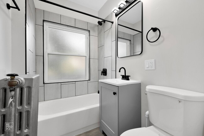 Photo - 308 Elizabeth Street