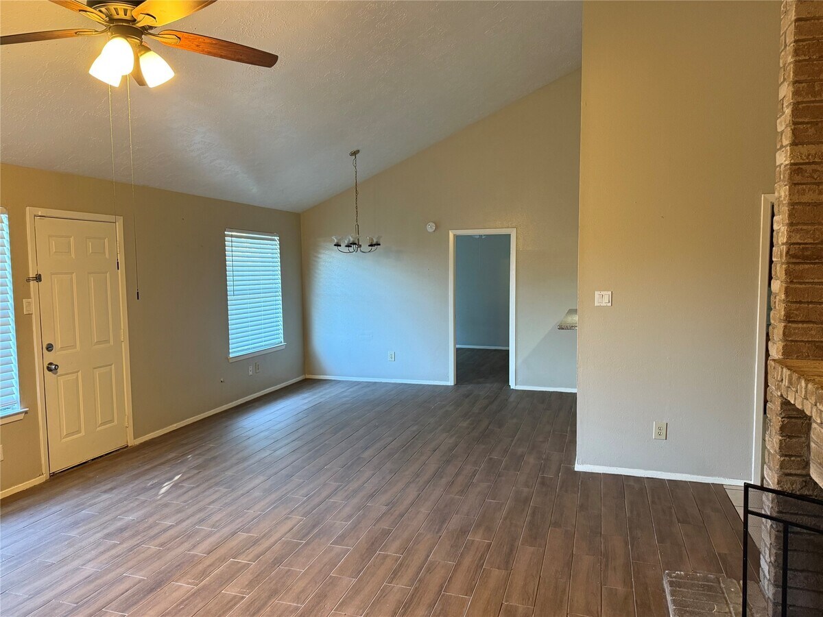 Photo - 8426 S Meadow Bird Cir