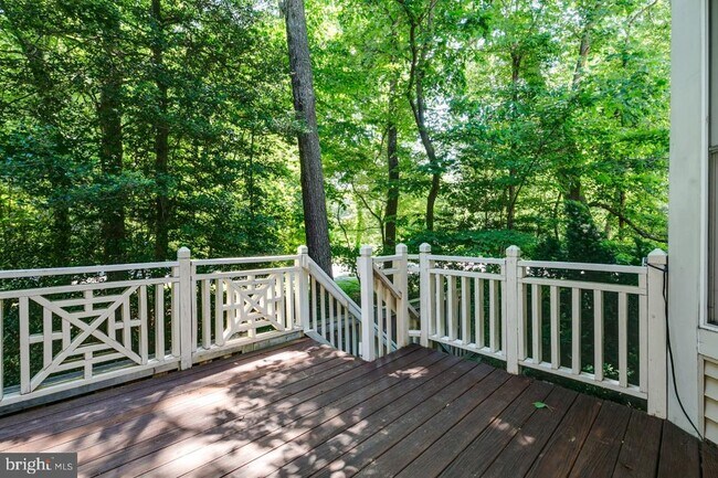 Photo - 11519 Waterhaven Ct
