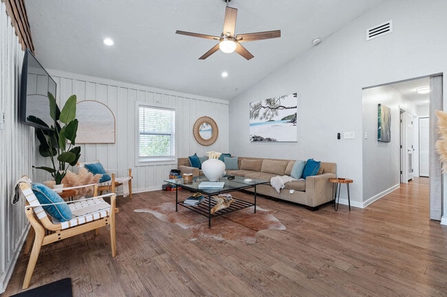 Photo - 120 Sherwood Ave Unidad ID1281951P