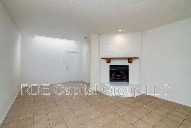 Photo - 1429 Weiler Blvd