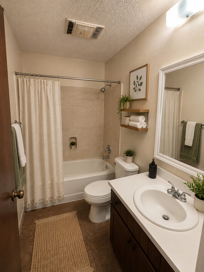 Photo - 113 N Brown Ave