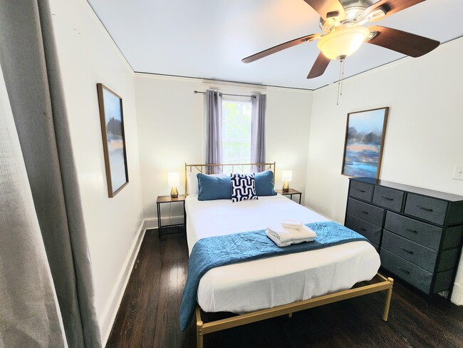 Photo - Gingerbread Cottage