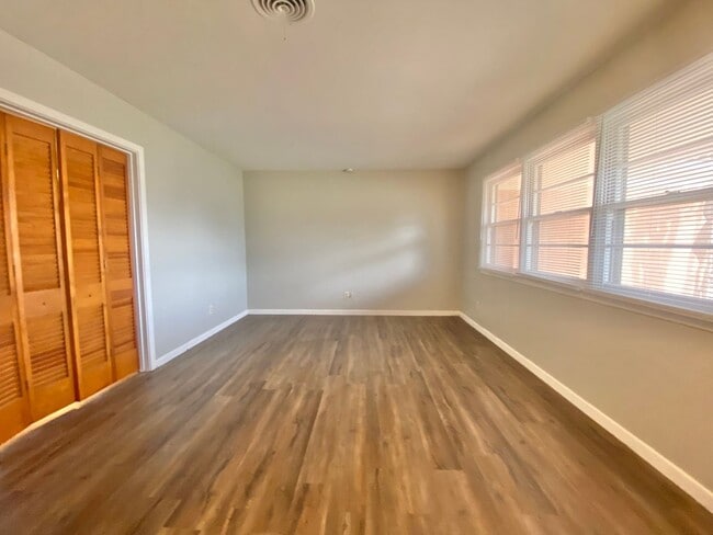 Photo - 3 bed 2 bath near Medical District now ava...