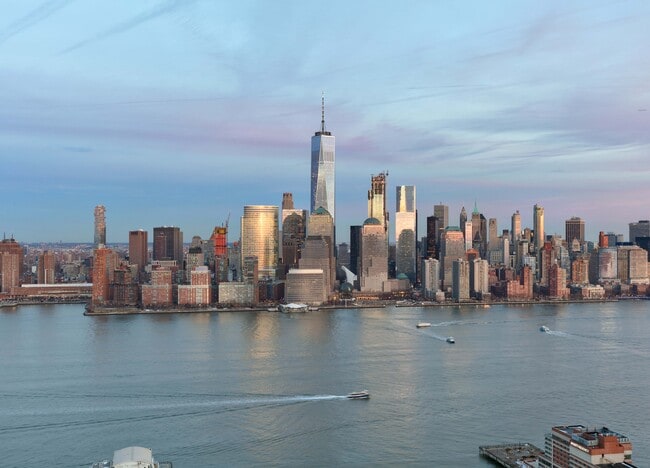 Photo - 65 Bay Street