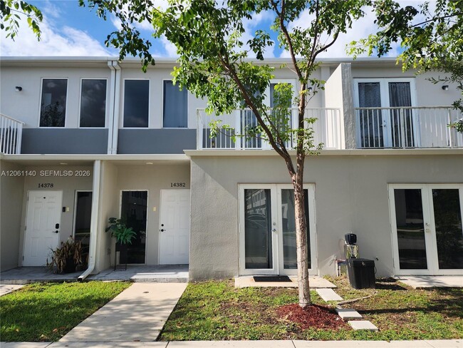 Building Photo - 14382 SW 258th Ln