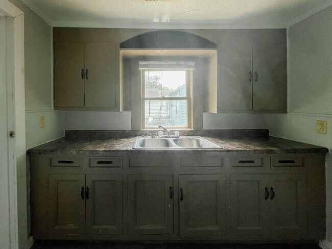 Photo - Washer/Dryer Hook Ups