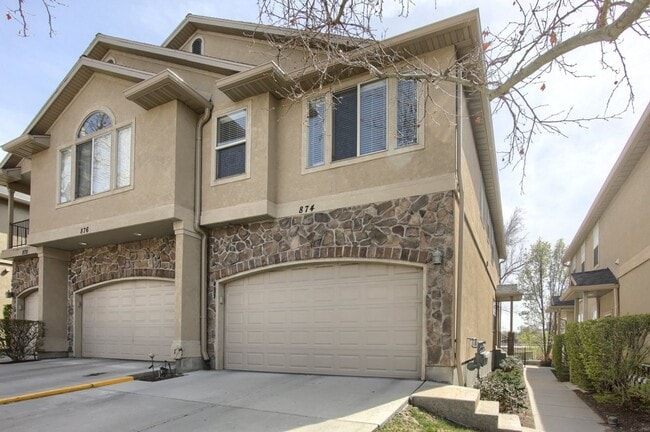 3 Bedroom / 3.5 Bathroom Townhome in Millc... - 3 Bedroom / 3.5 Bathroom Townhome in Millc... Unidad 874