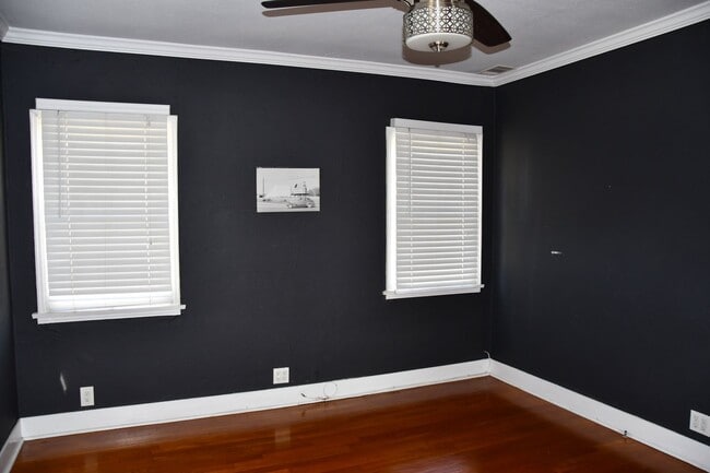 Photo - 629 W Culver Ave