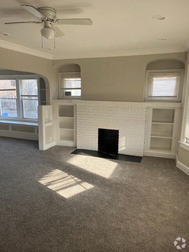 Building Photo - 3652 E 151st St Rental
