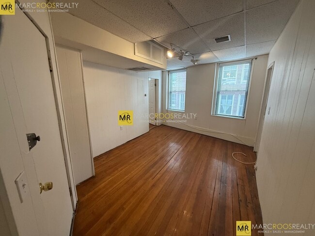 Photo - 13 Charter St