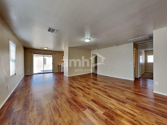 Photo - 10778 W Louise Dr