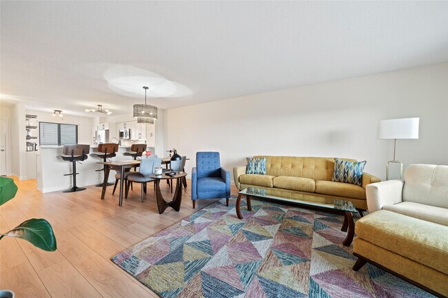 2240 N Cypress Bend Dr Unit 802