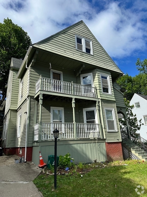 Building Photo - 40 Orne St Unit 2 Rental