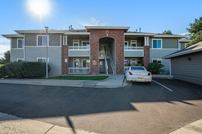 Building Photo - 8481 W Union Ave