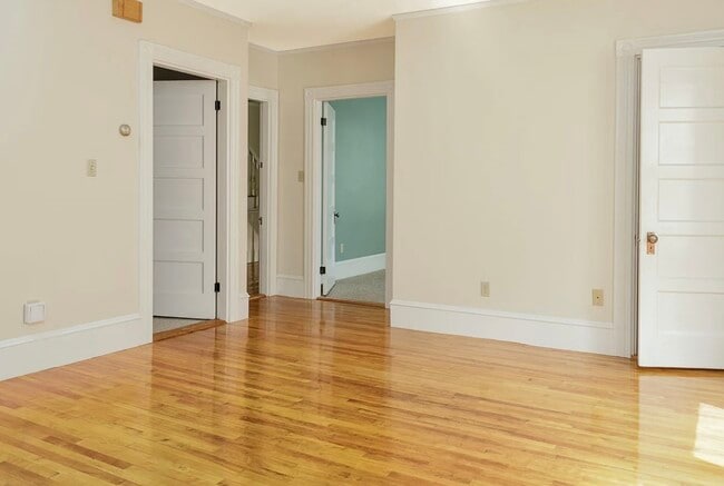Photo - 110 Graham St Unit 110 Graham Street 1rst fl