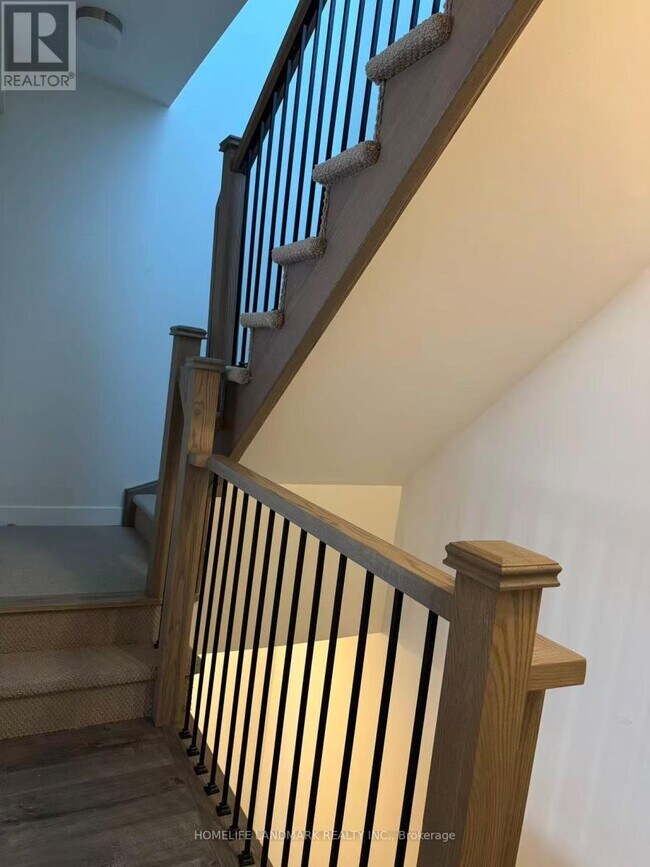 Photo - 3550 Colonial Dr