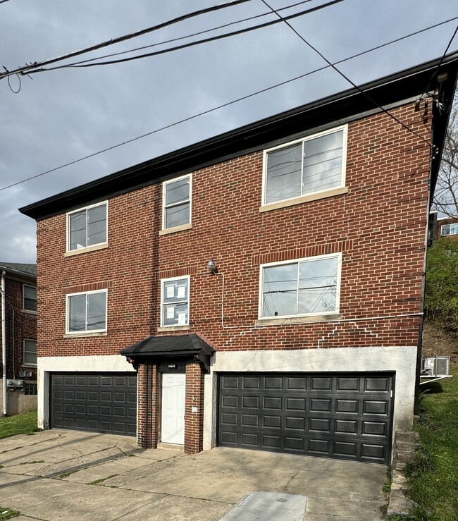 Photo - 2992 W McMicken Ave
