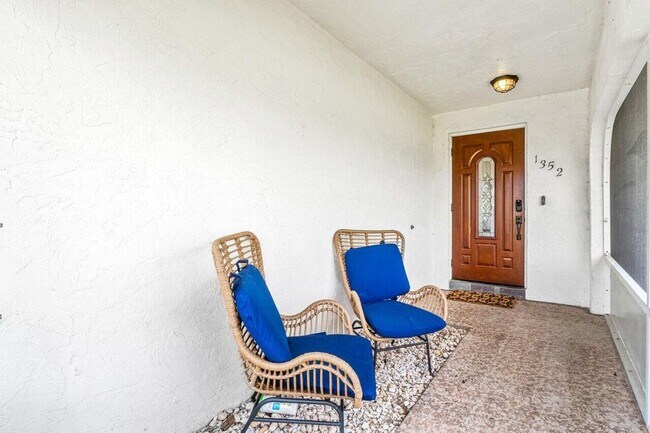 Photo - 1352 Wyndcliff Dr