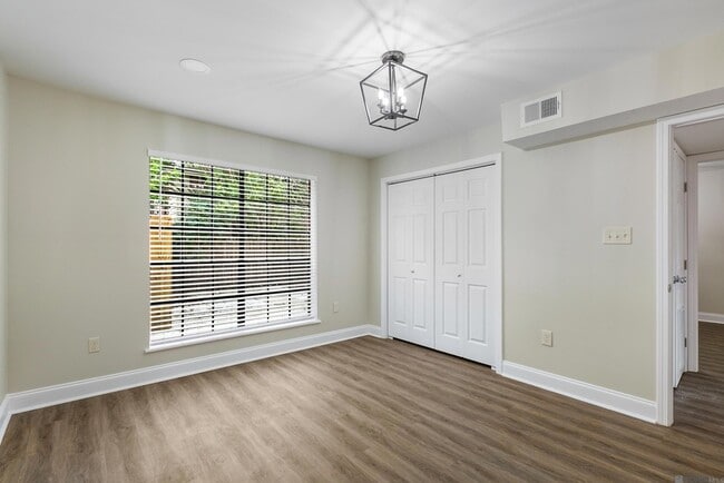 Photo - 536 S Flannery Rd Unit A