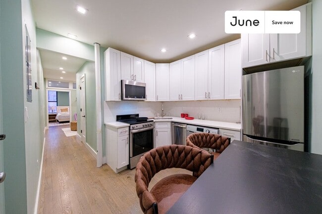 Photo - 1675 Lexington Ave Unit 9