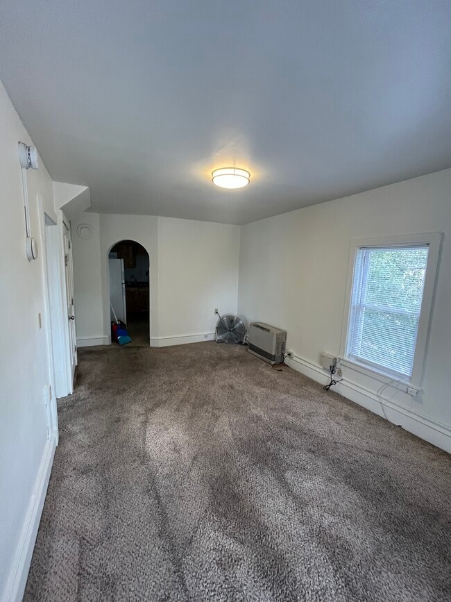 Photo - 141 Manhattan Dr Unidad 2 bedroom 2nd floor apartment