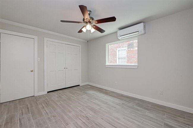 1747 Wroxton Ct Unidad 2