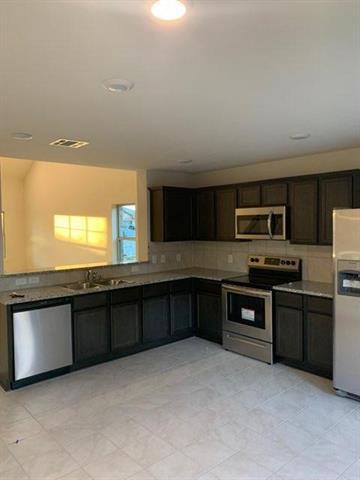 Photo - 1008 Emerald Dr