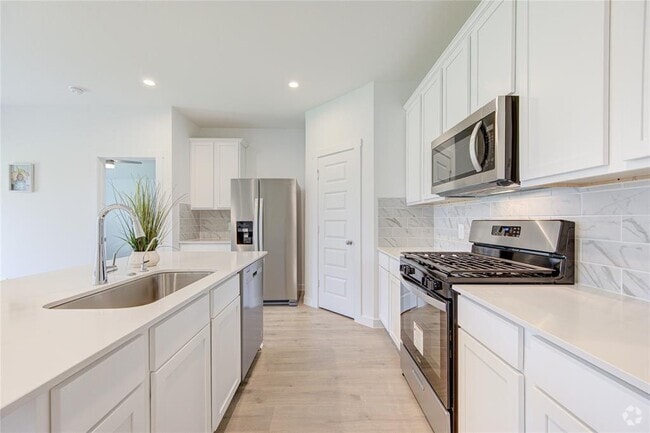 Building Photo - 30231 Belgrade Pk Ln Rental