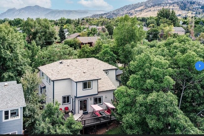 Photo - 995 Quince Ave