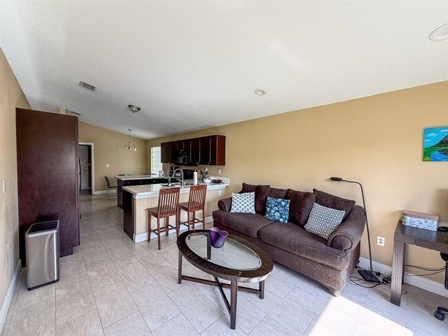 Photo - 775 NW 165th Ave