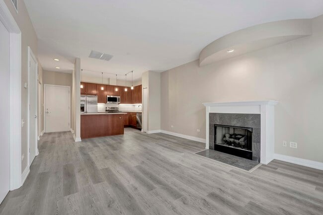Photo - 550 W Fulton St Unit 507