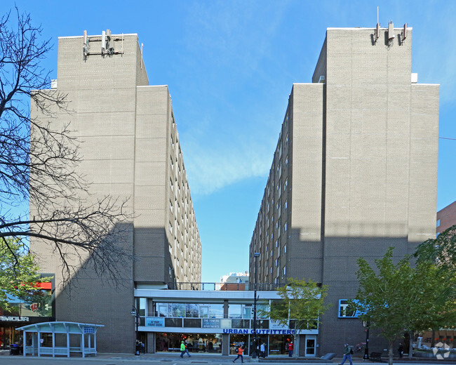 Towers on State - Towers on State Apartments