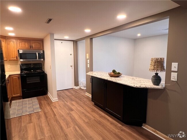Building Photo - 149 Denrose Dr Rental