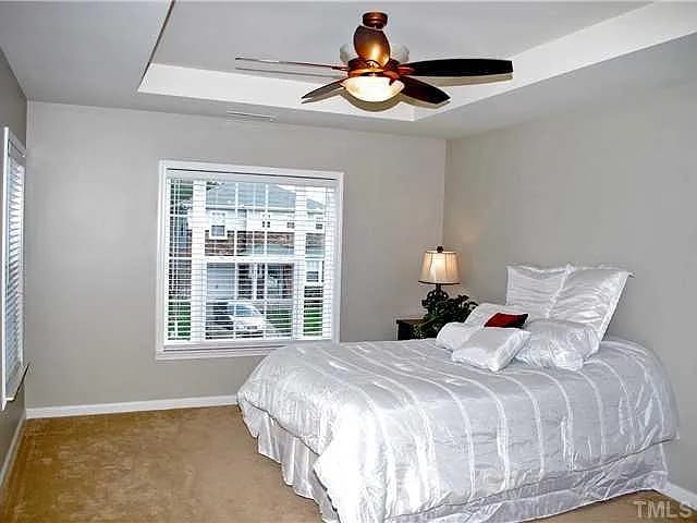 Photo - 138 Singer Way