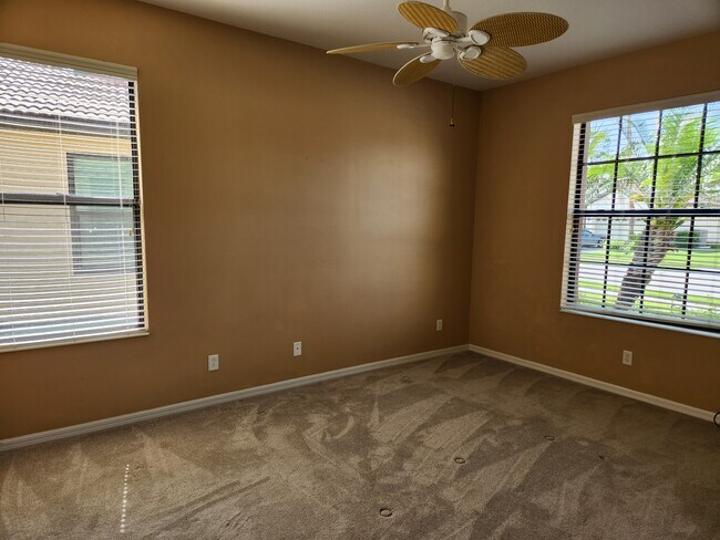 Photo - 1940 Batello Dr